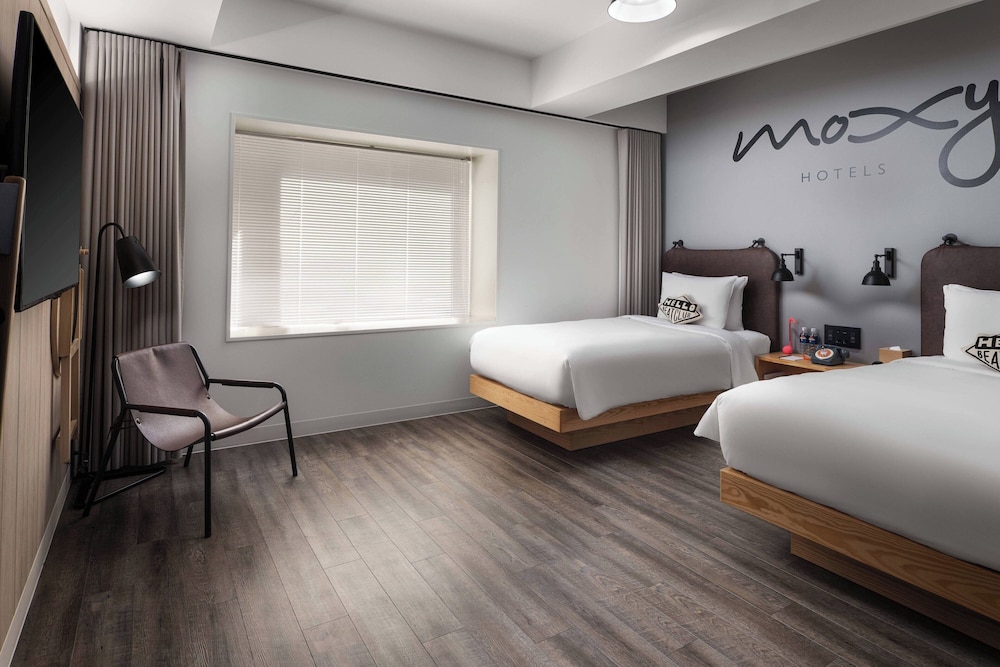 ルーム シングルベッド 2 台 客室4 | モクシー東京錦糸町