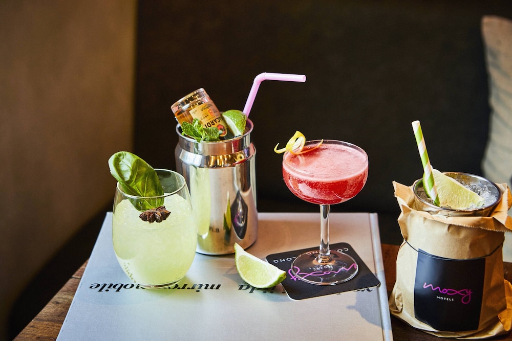 レストラン1 | モクシー大阪本町