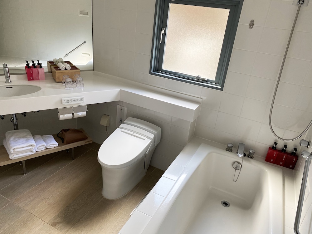 3Fレジデンスメゾネット バスルーム0 | 星野リゾート リゾナーレ八ヶ岳