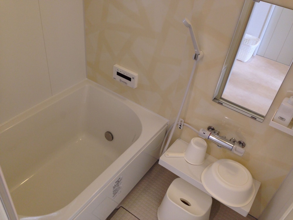 エコノミー コテージ バスルームの設備0 | 河口湖 貸別荘は り楽S