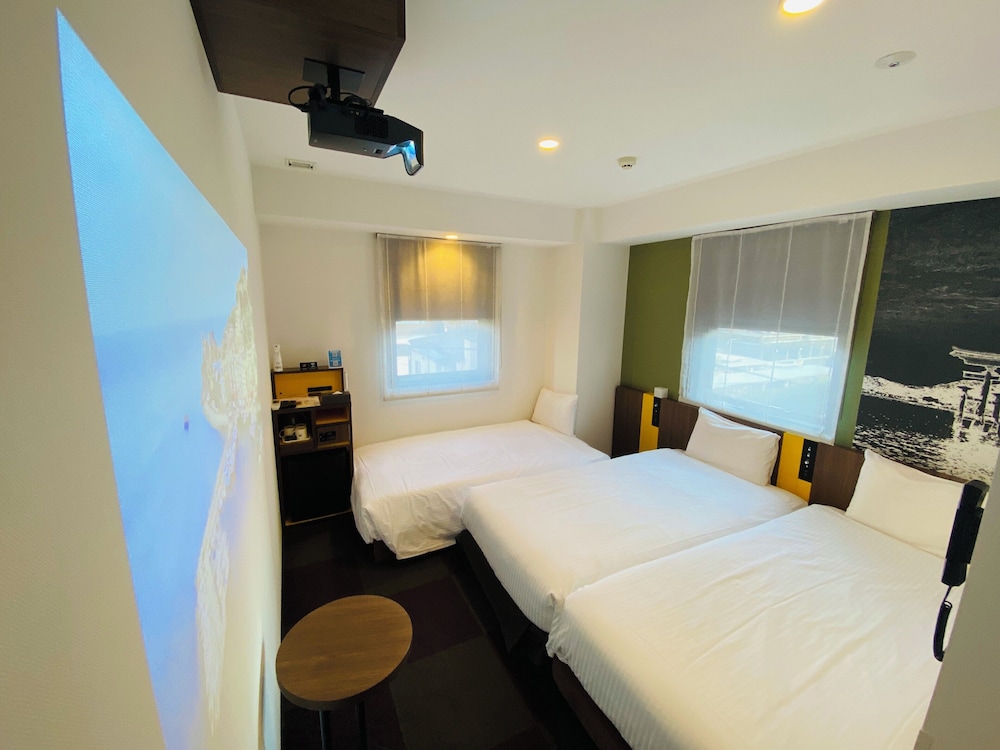 シアタールーム トリプル 禁煙 | 変なホテル東京 羽田