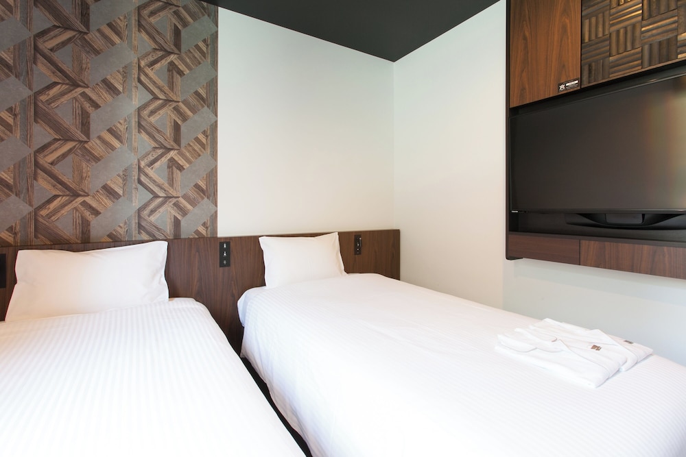 スタンダード ツインルーム 禁煙 客室1 | 変なホテル東京 赤坂