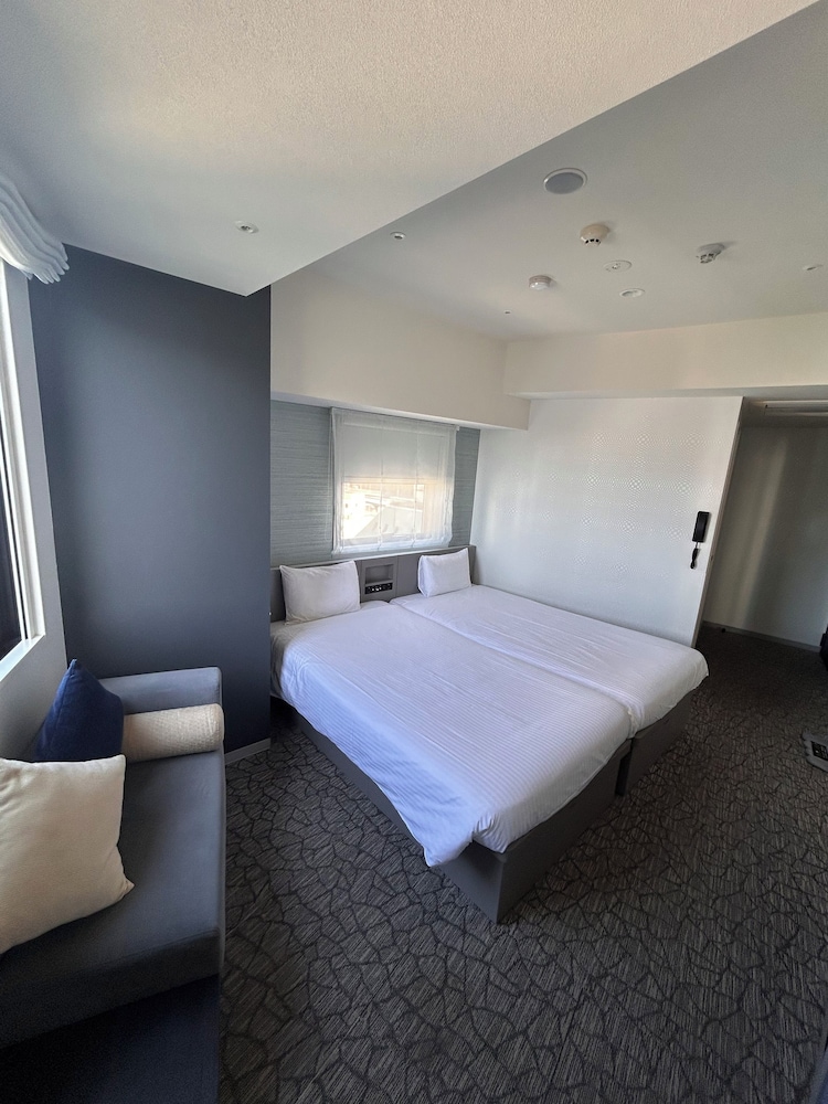 [LGスタイラールーム] スタンダード [美容シャワーヘッド&ドライヤー] ツイン[全室禁煙] 客室3 | 変なホテル東京 浜松町