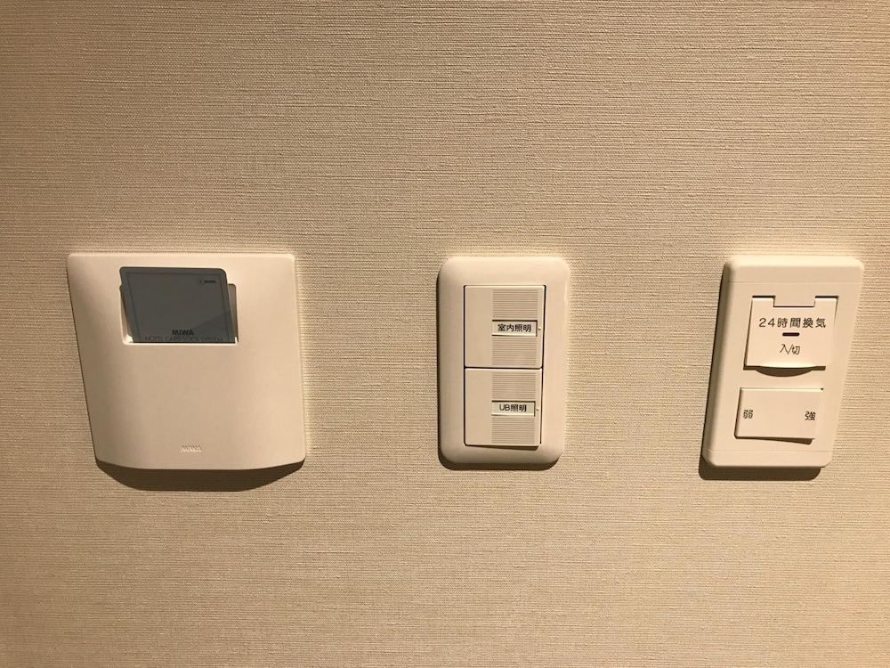 セミダブルルーム 喫煙可 客室3 | ホテルクラウンヒルズ いわき