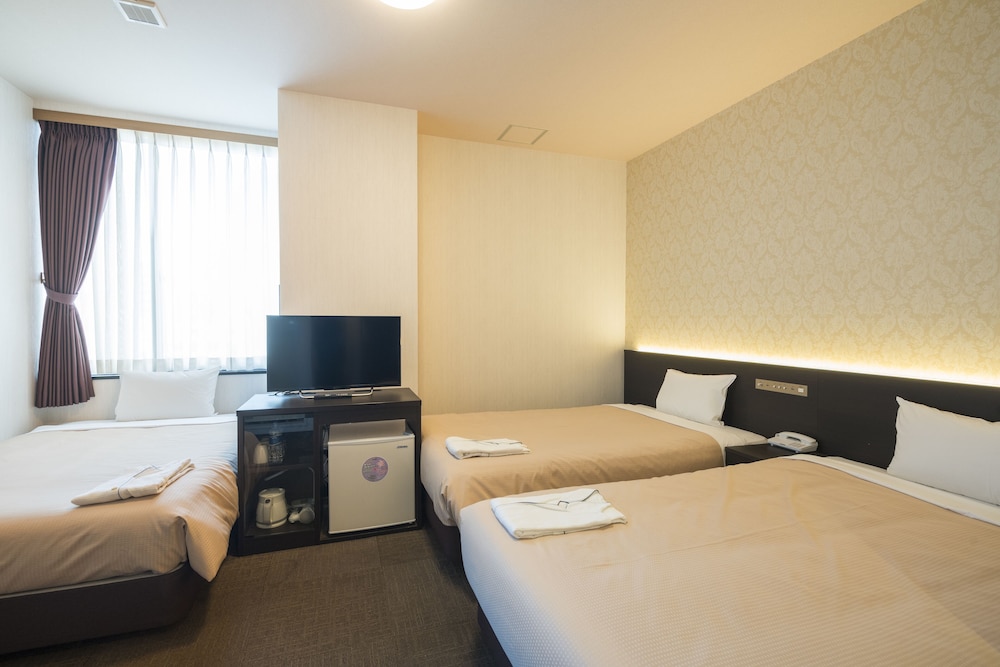 [禁煙] トリプル (21平米-ベッド幅120cm) (子供: 最大2名) | ホテル 博多中洲 イン