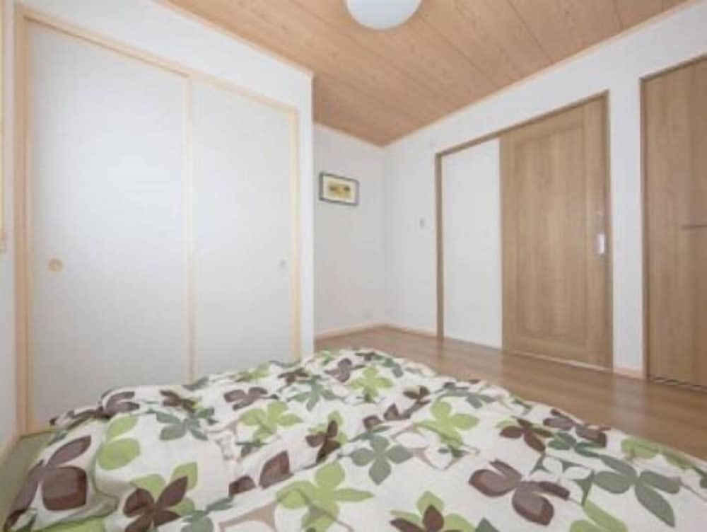 和室 客室7 | ゲストハウス葵 中本