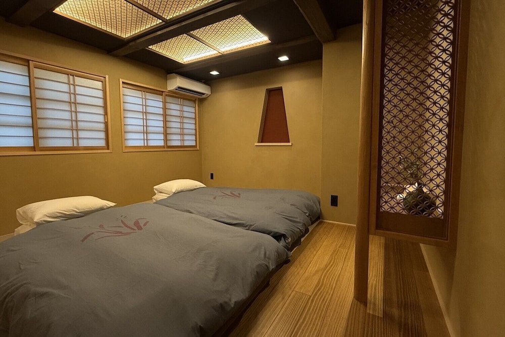 栗の蔵 （13歳からご宿泊可能） 客室2 | おやど 二本の葦束