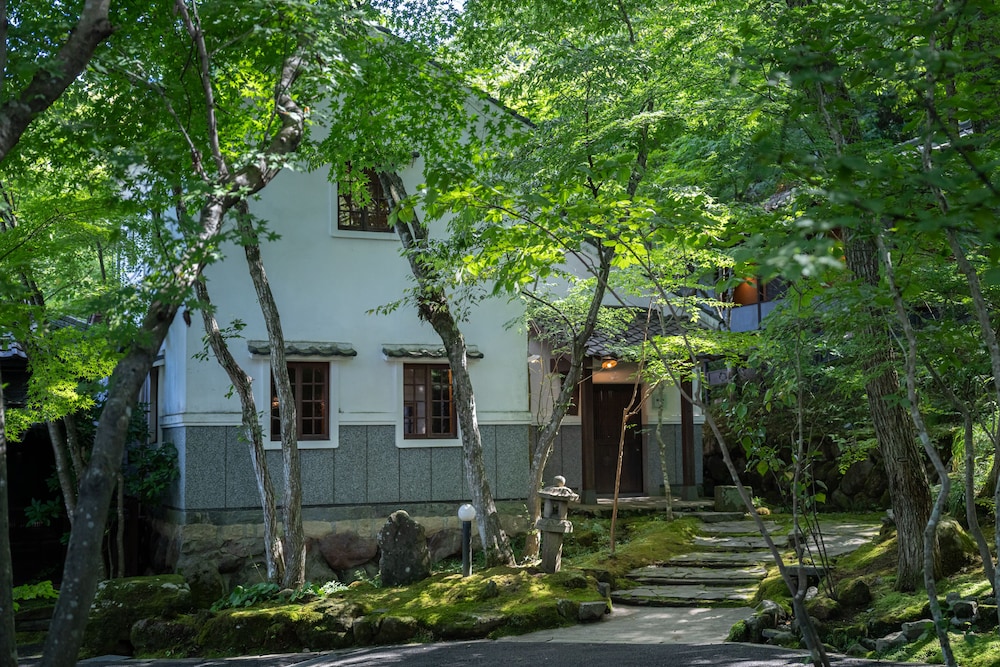 樹陰房 客室2 | おやど 二本の葦束
