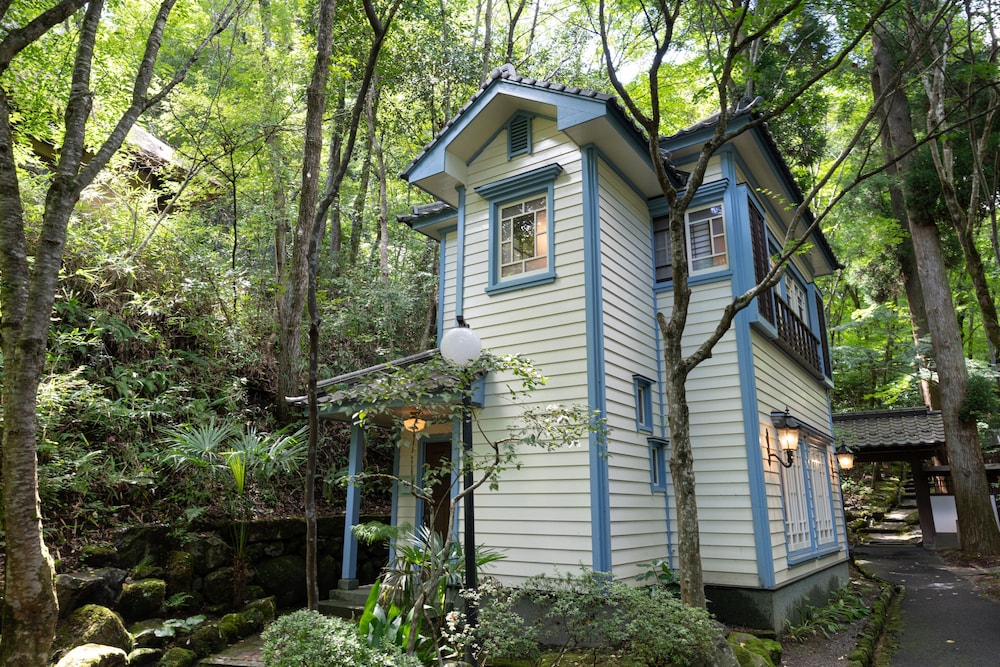 洋館 客室4 | おやど 二本の葦束