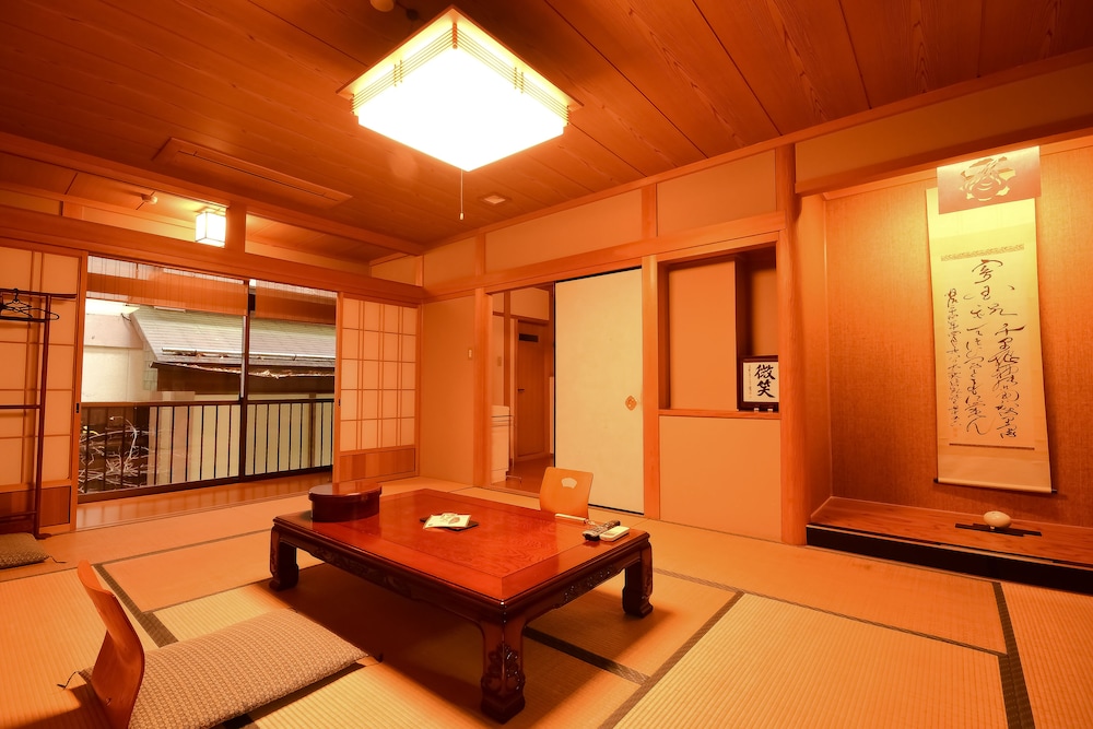 和室 12畳 | 高野山 宿坊 不動院