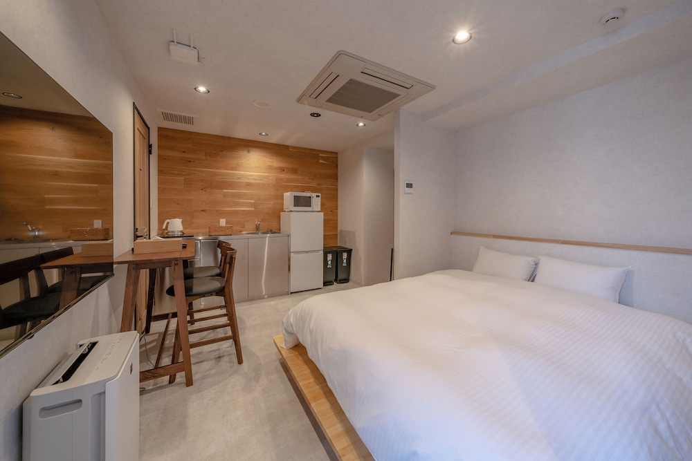 スタンダード ダブルルーム 禁煙 | RELAX HOTEL 高山ステーション