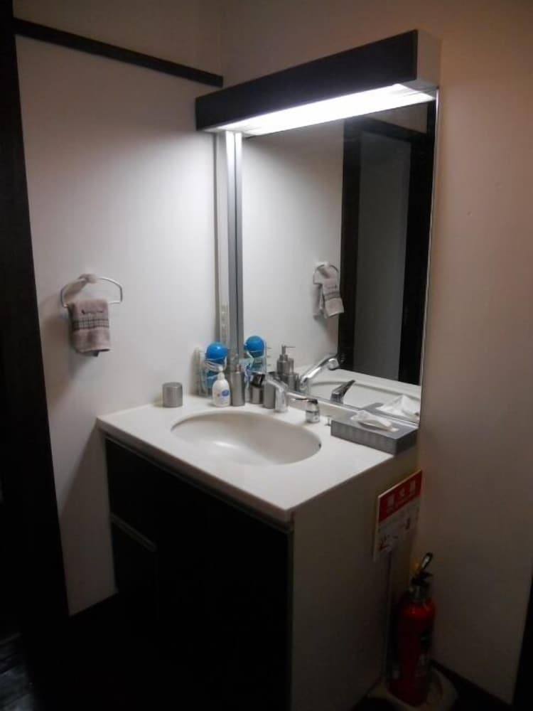 一日一組 バスルーム1 | 民宿　耕雲堂