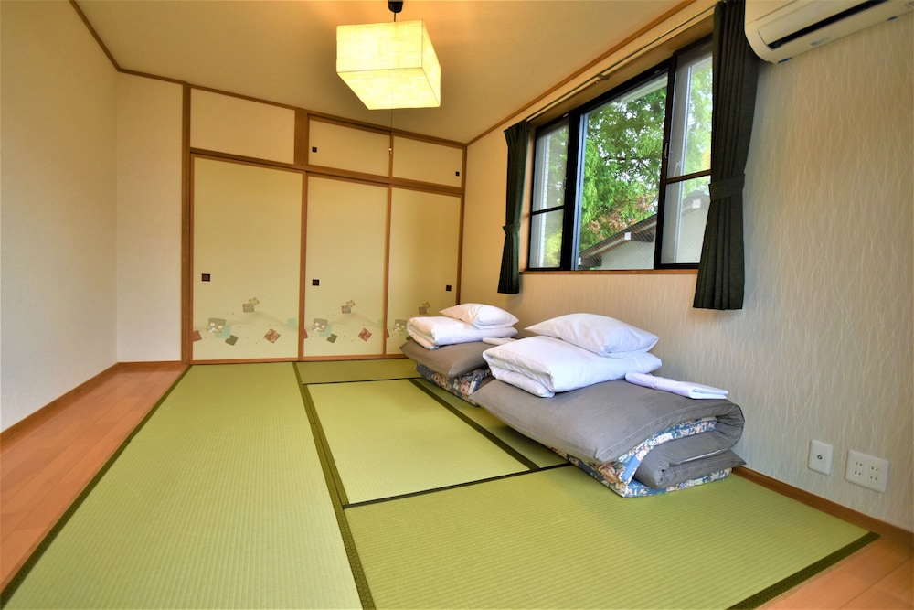 和室３人部屋（布団ルーム） 客室16 | HAKONE guesthouse gaku.