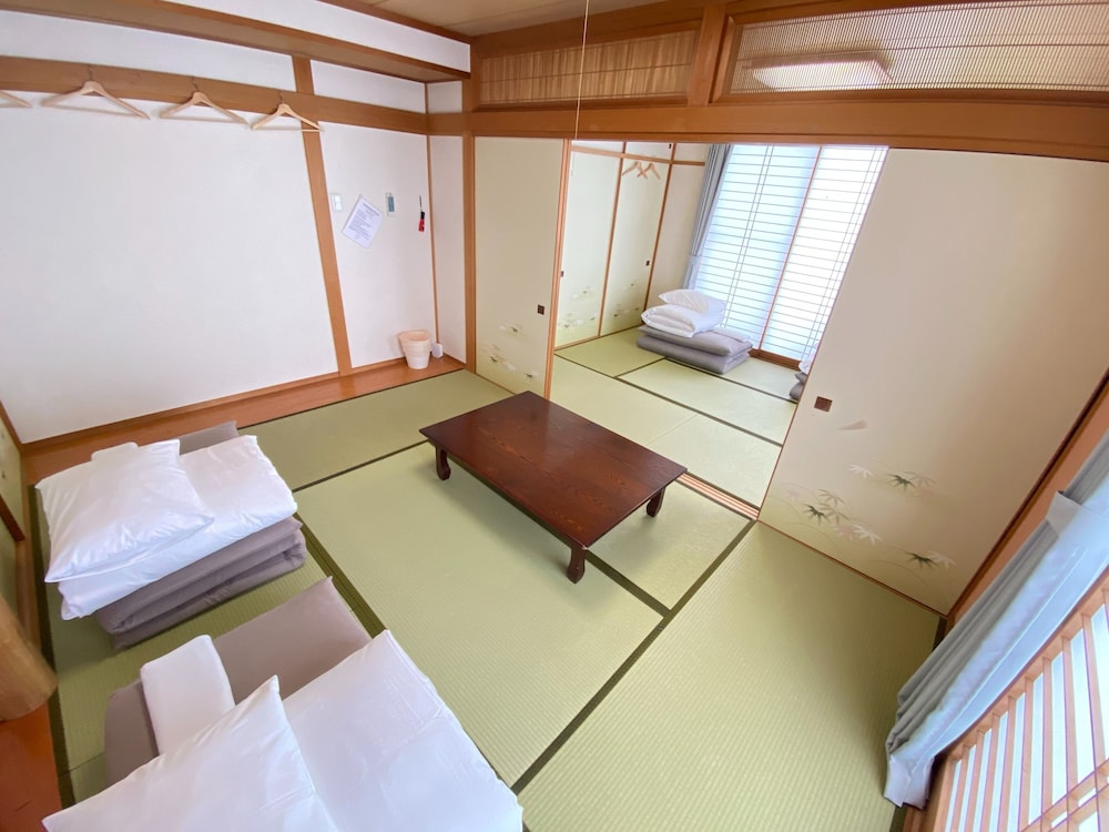 デラックス ルーム 客室5 | HAKONE guesthouse gaku.