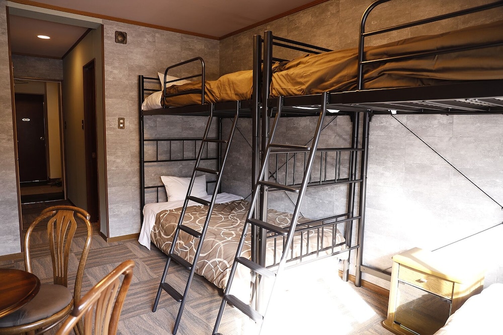 ããŸããæŽå®€ 客宀3 | ãã³ã·ã§ã³ ããŒããŒã ãŒã³