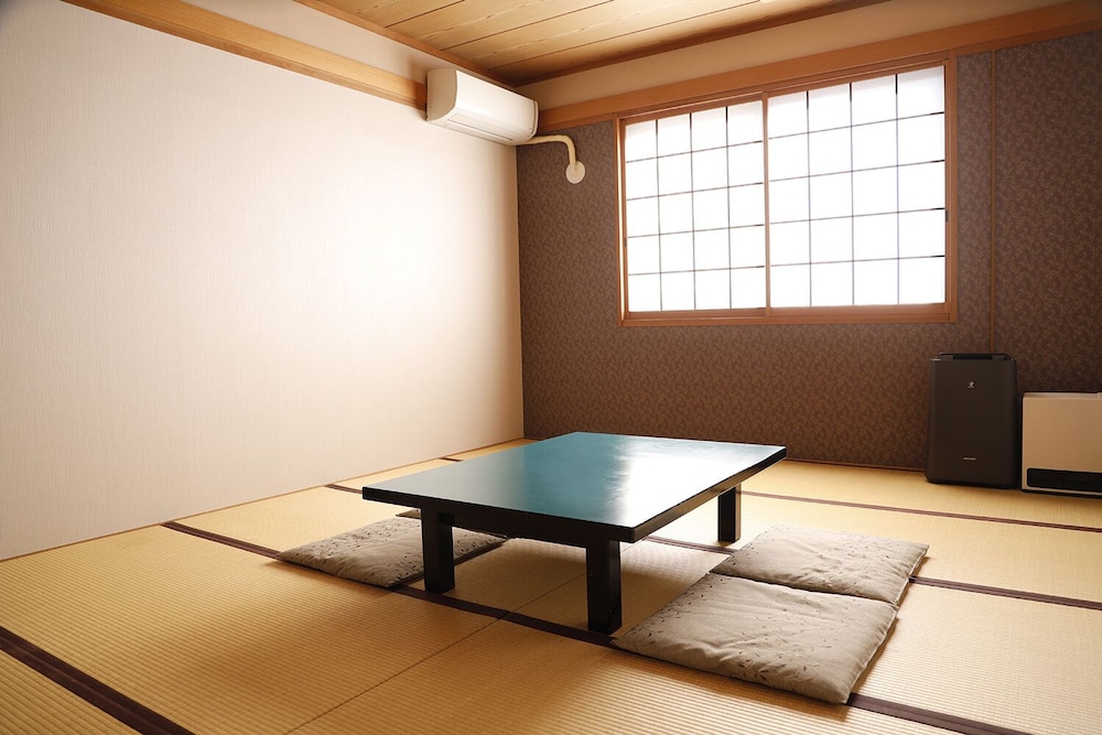 å宀 客宀2 | ãã³ã·ã§ã³ ããŒããŒã ãŒã³