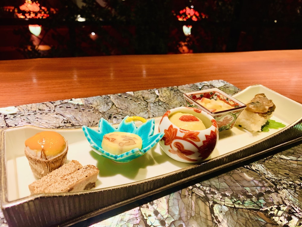 2階 木漏れ日の間 客室露天風呂付+個室お食事処 旅館のお食事処0 | 箱根藍瑠