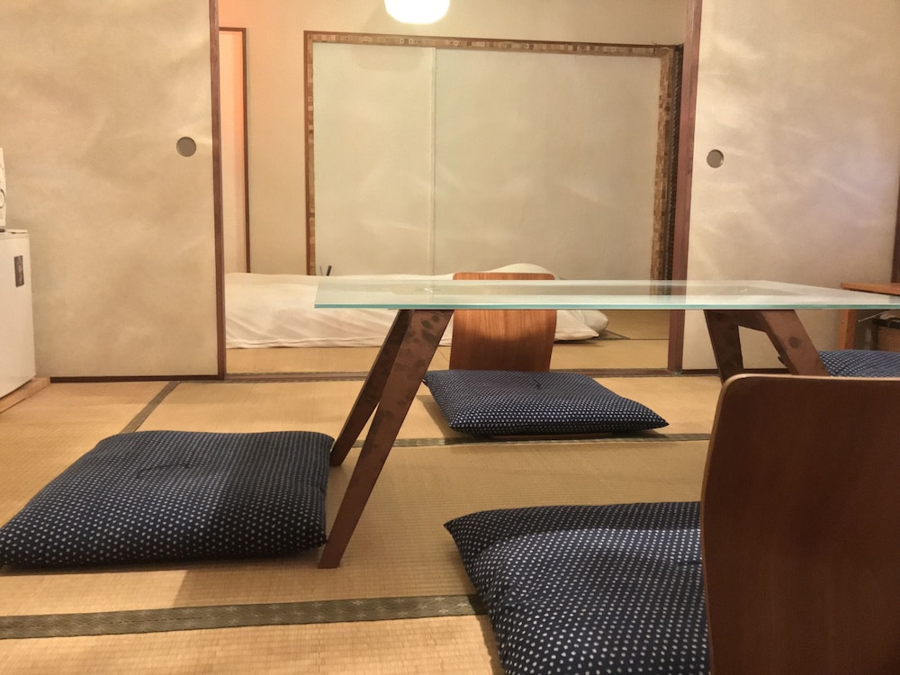 和室 部屋番号201 客室9 | 狭山美学校