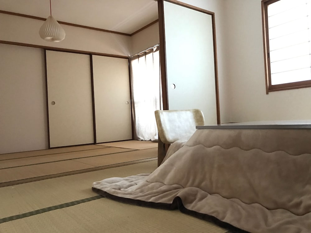 和室 部屋番号201 客室2 | 狭山美学校