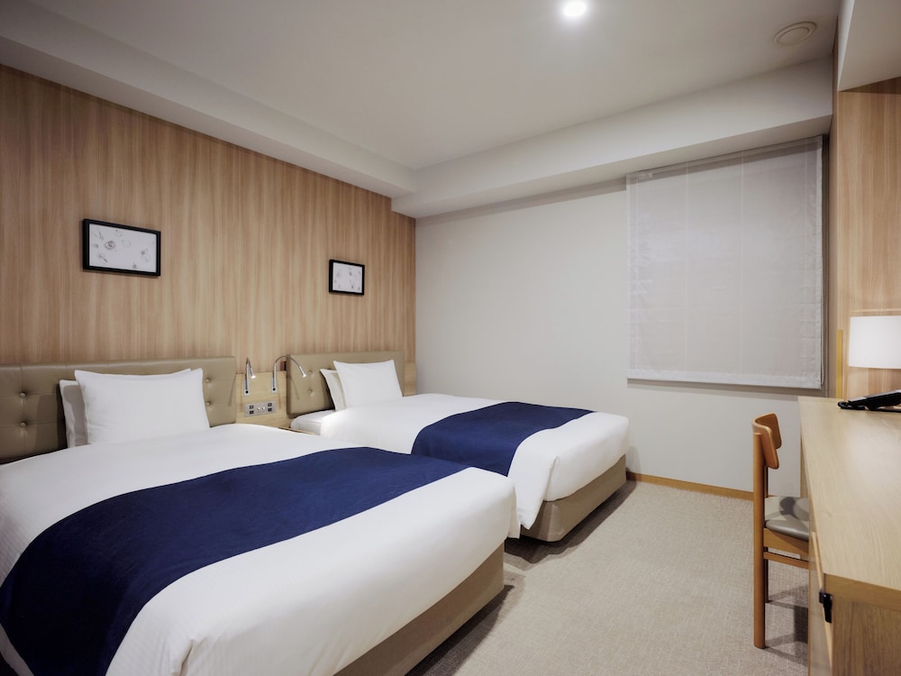 スタンダード ツインルーム 客室5 | hotel MONday 羽田空港