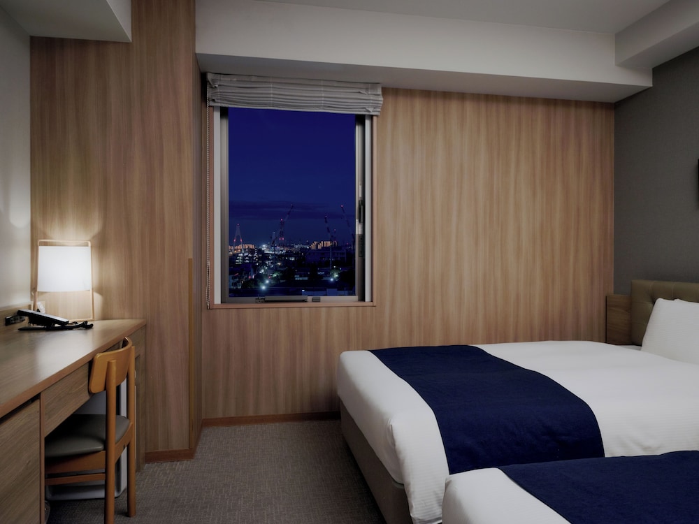 デラックス ツインルーム 客室5 | hotel MONday 羽田空港