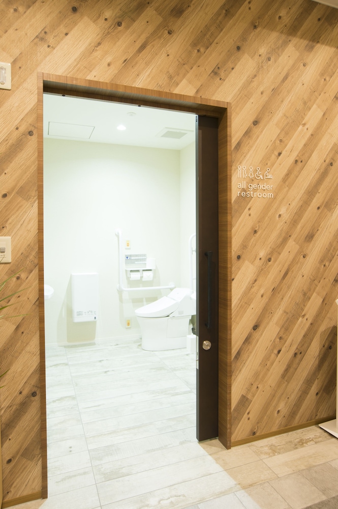 施設内の設備1 | クインテッサホテル東京羽田 Comic&Books