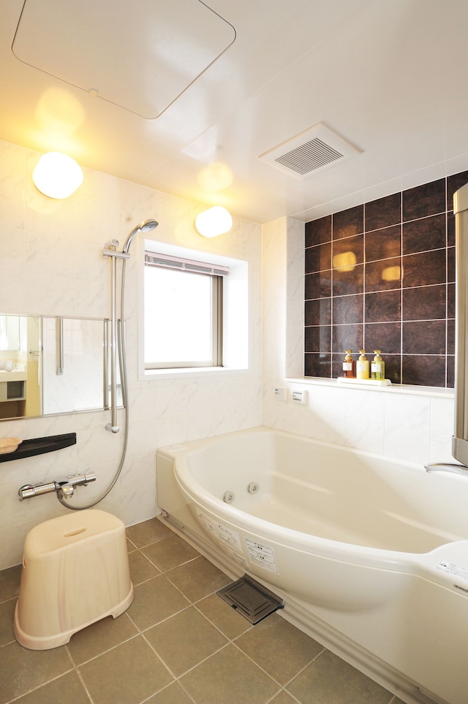 クイーンベッドルーム ジェットバス付 禁煙 リバービュー 【新館】 バスルーム0 | ホテルグローバルビュー釧路