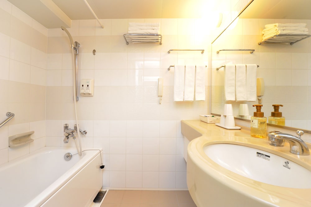 トリプルルーム 禁煙 【新館】 バスルーム0 | ホテルグローバルビュー釧路