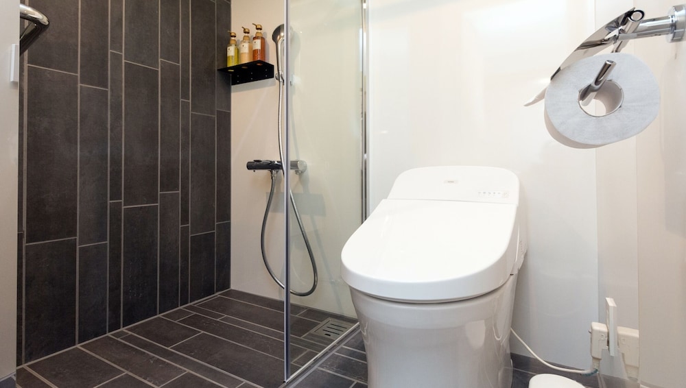 クイーンベッドルーム 禁煙 【本館】 バスルーム2 | ホテルグローバルビュー釧路