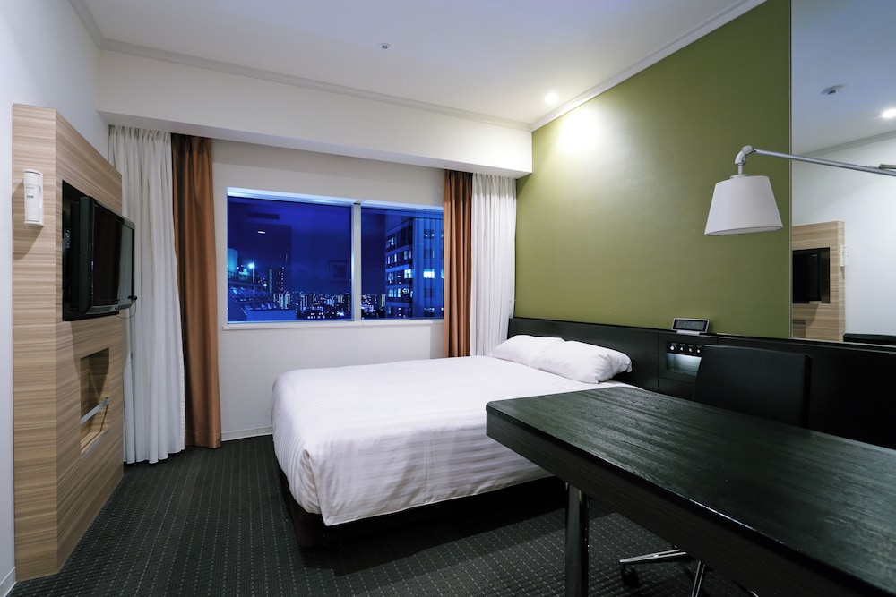 ダブルルーム 禁煙 | パレスホテル大宮