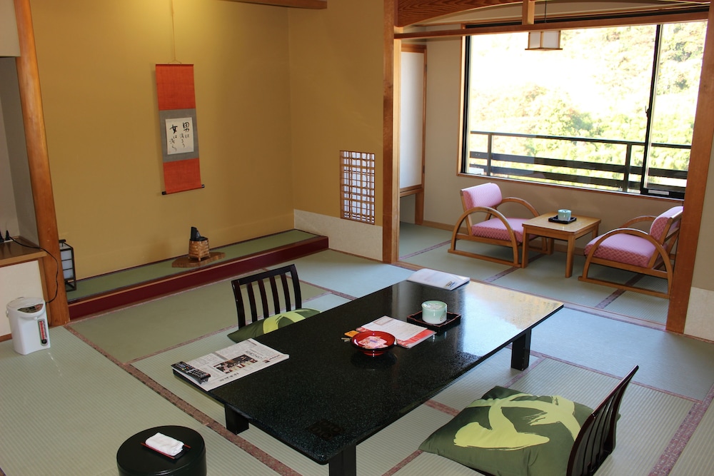 メインイメージ | 祭屋湯左衛門