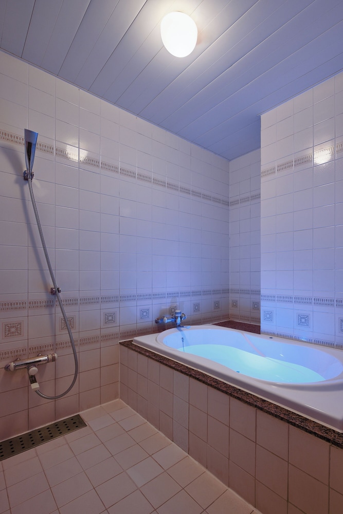 デザイン ダブルルーム クイーンベッド 1 台 喫煙可 バスルーム0 | COAST HIKE HOTEL - 大人限定