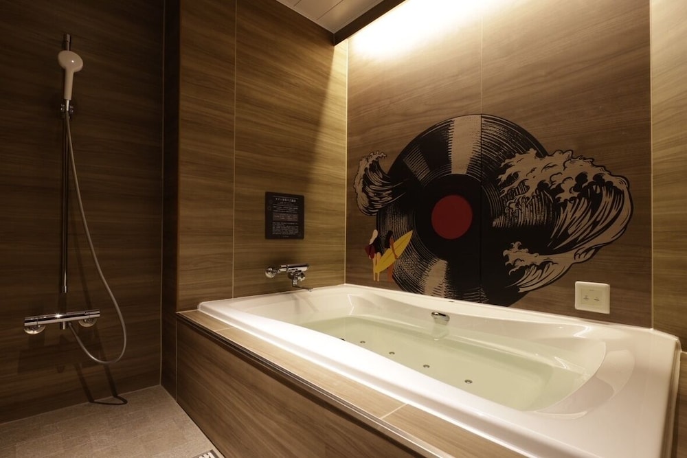 エグゼクティブ ダブルルーム クイーンベッド 1 台 禁煙 バスルーム0 | COAST HIKE HOTEL - 大人限定