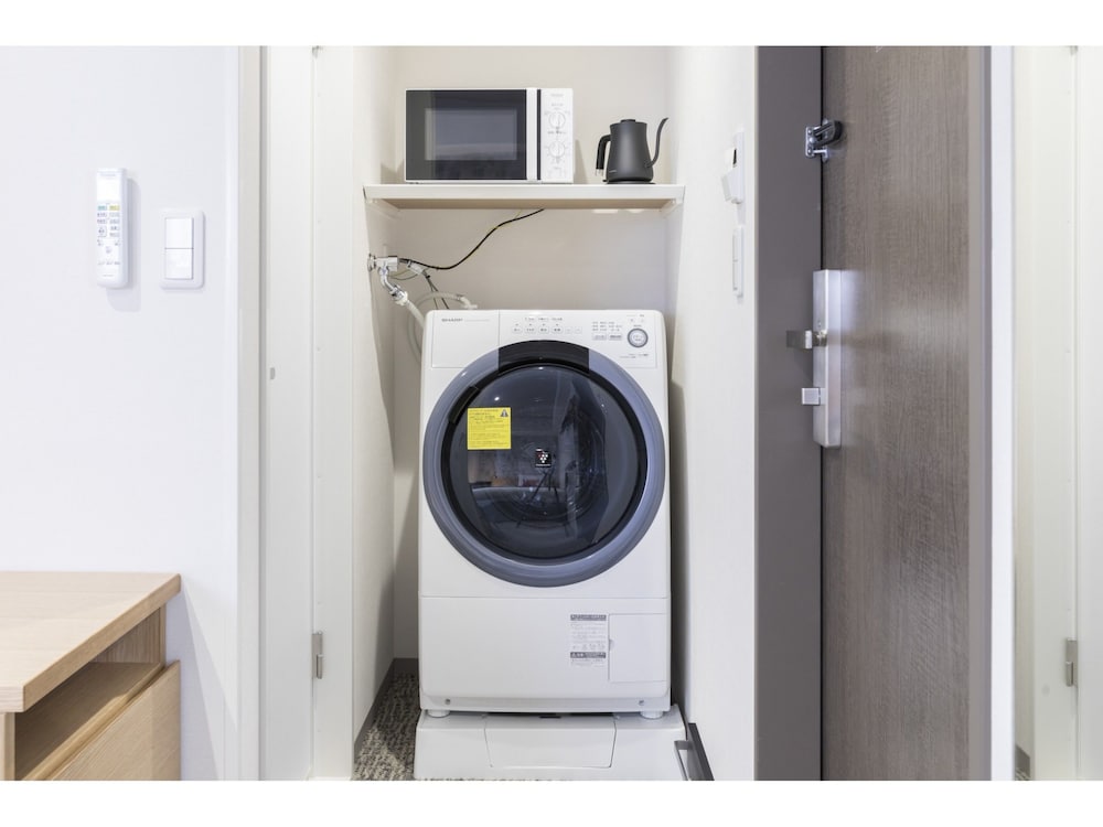 モデレートダブルルーム(クイーンベッド1台)2名利用 禁煙 客室3 | 東急ステイ高輪 (泉岳寺駅前)