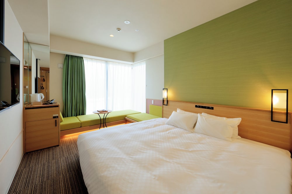 コーナーキングルーム 禁煙 (19 ㎡) 客室1 | カンデオホテルズ広島八丁堀