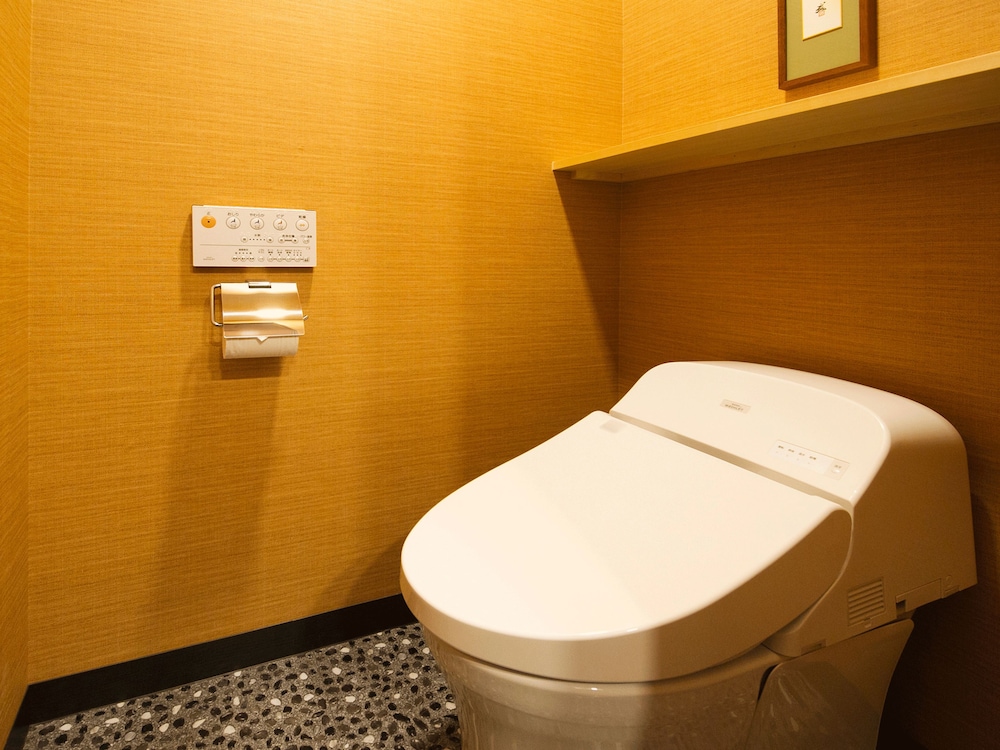 日本庭園の見えるお部屋 <2名専用> 客室の設備とサービス0 | 古都平安の宿 奏 KANADE