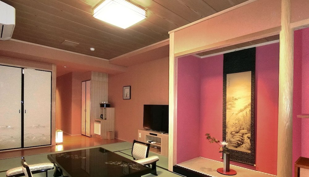 日本庭園の見えるお部屋 <2名専用> | 古都平安の宿 奏 KANADE