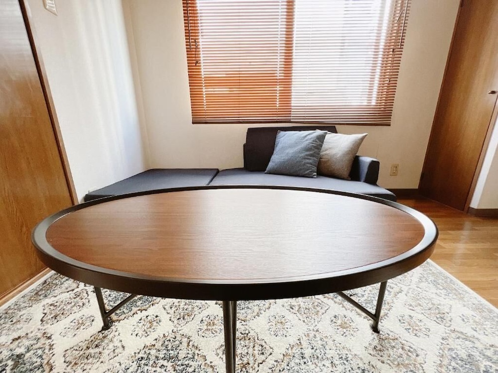 アパートメント 1 ベッドルーム (301) 客室1 | PINE TREE HOTEL