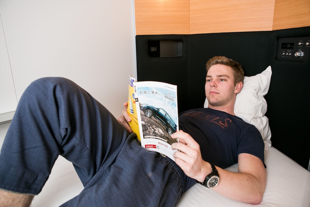 割引 カプセルルーム男性用 2部屋 禁煙 客室1 | 金沢カプセルホテル武蔵町