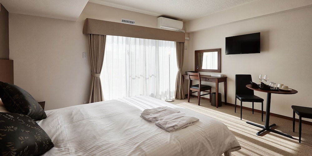 (コンドミニアムタイプ) ダブルルーム 客室3 | クリアスホテル壺川マルシェ