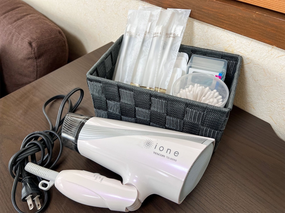 スタジオアパートメント バルコニー付 (501) 客室4 | 本通りイン