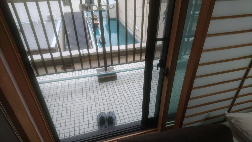 スタジオアパートメント バルコニー付 (501) バルコニー0 | 本通りイン
