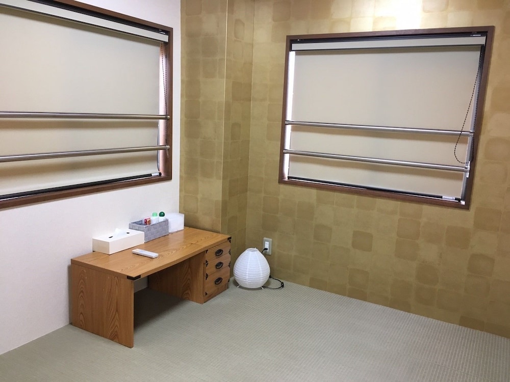 スタジオアパートメント バルコニー付 (501) 客室3 | 本通りイン