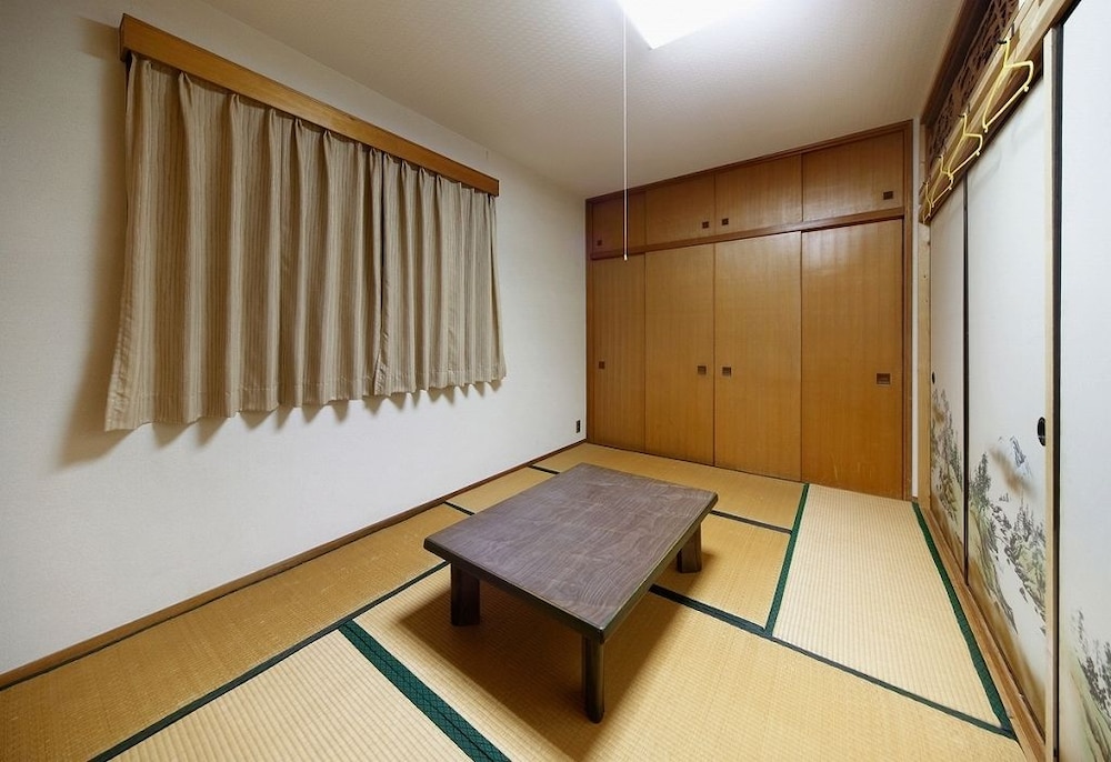 客室1 | トラベラーズ道 麒麟舎