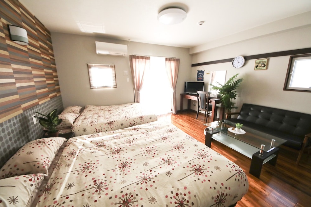 4 人部屋 客室38 | 美らガーナハウス壺川 那覇