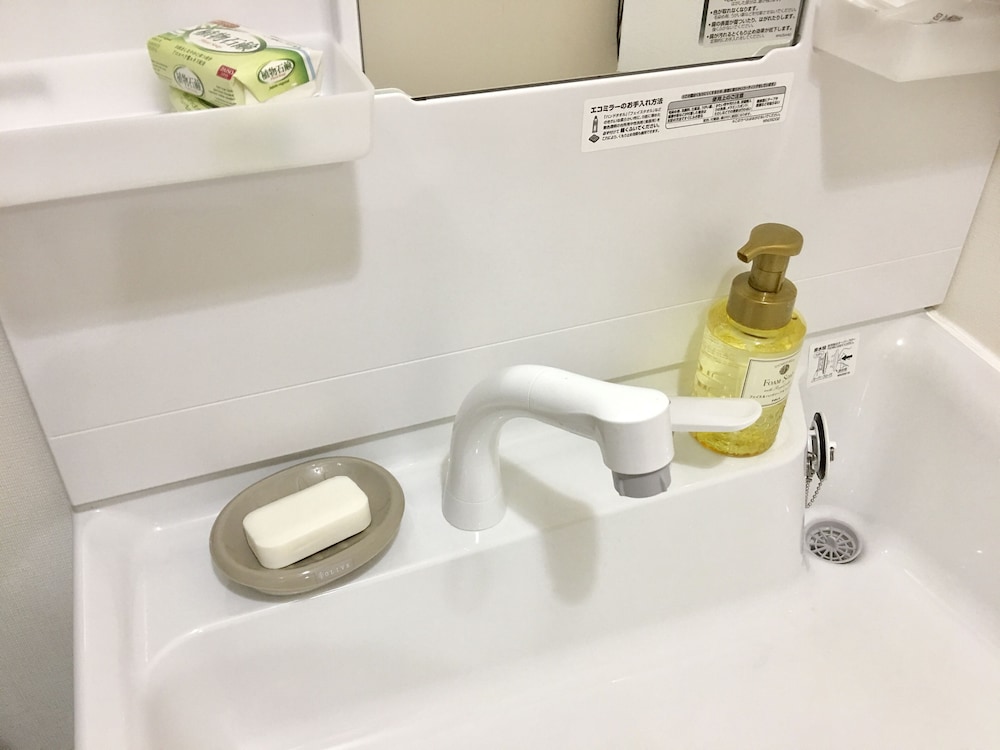 4 人部屋 客室の設備とサービス0 | 美らガーナハウス壺川 那覇