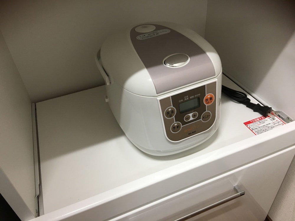 4 人部屋 専用キッチン9 | 美らガーナハウス壺川 那覇