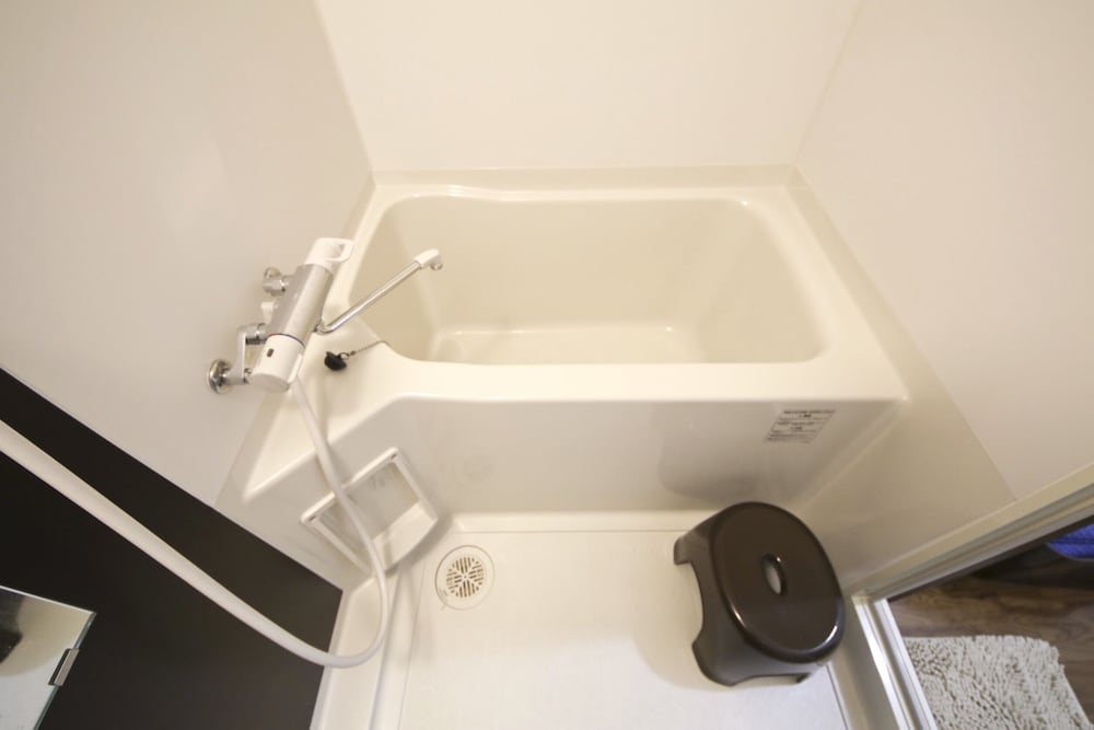 4 人部屋 客室の設備とサービス7 | 美らガーナハウス壺川 那覇