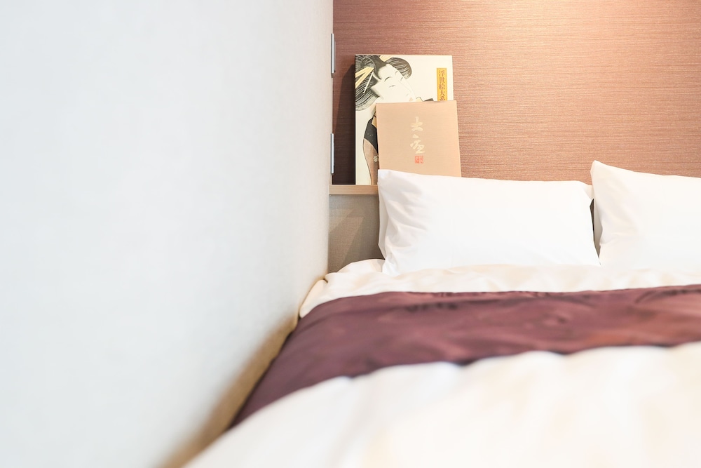 デラックス 4 人部屋 キッチン (4 ppl room) 客室18 | アパートメントホテル セブンキーズ 京都