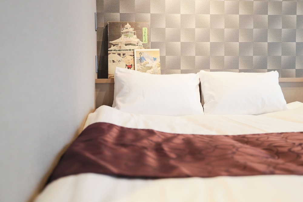 デラックス 4 人部屋 (5 ppl room) 客室8 | アパートメントホテル セブンキーズ 京都
